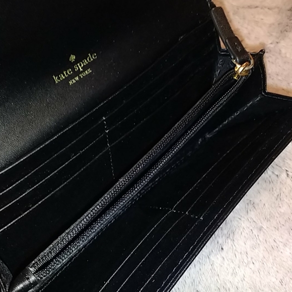 Authentic Kate Spade black leather wallet - Picture 12 of 12